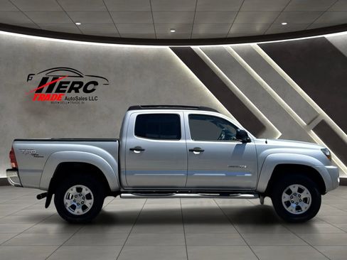 Used 2005 Toyota Tacoma PreRunner RWD image 6