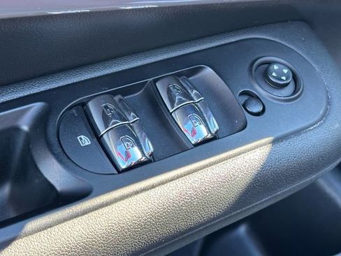 Used 2017 MINI Cooper Clubman S image 22