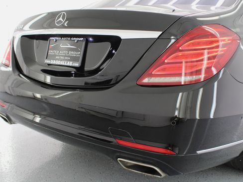 Used 2015 Mercedes-Benz S 550 Sedan image 23