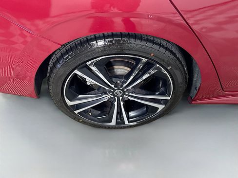 Used 2021 Nissan Sentra SR image 33