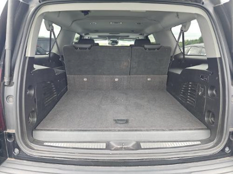 Used 2017 Chevrolet Suburban Premier AWD/4WD image 9