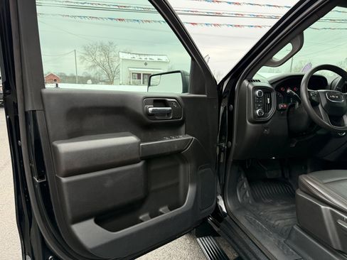 Used 2022 GMC Sierra 1500 Pro w/ Pro Value Package image 10