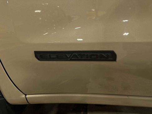 Used 2022 GMC Sierra 1500 Elevation w/ Preferred Package image 26