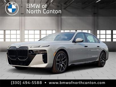 New 2025 BMW 760i xDrive