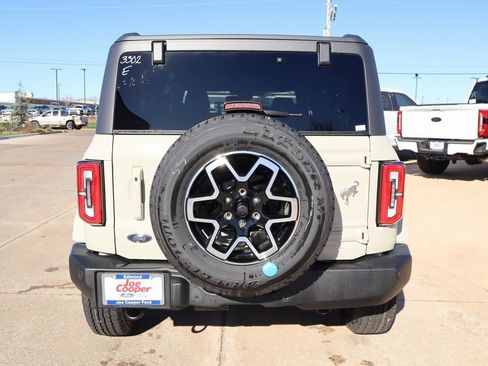 New 2025 Ford Bronco Outer Banks image 22