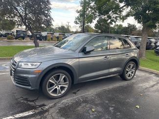 Used 2019 Audi Q5 2.0T Premium Plus w/ Premium Plus Package image 1
