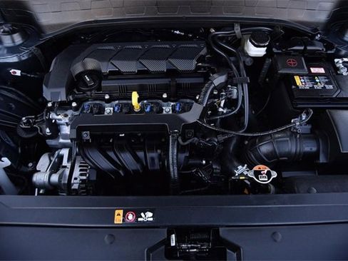 Used 2024 Hyundai Venue SEL image 26