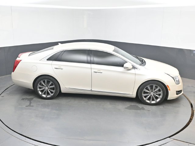 Used 2013 Cadillac XTS FWD image 24