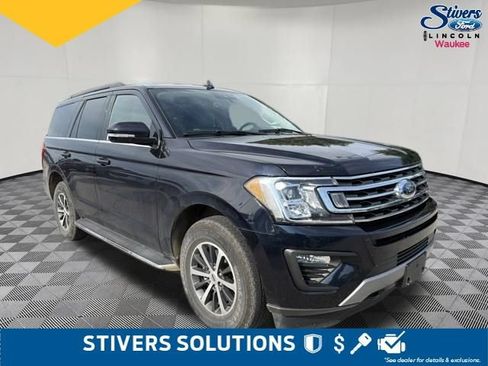 Used 2021 Ford Expedition XLT AWD/4WD image 3