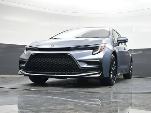 Used 2023 Toyota Corolla SE FWD image 28