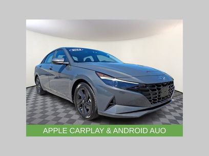 Used 2023 Hyundai Elantra SEL