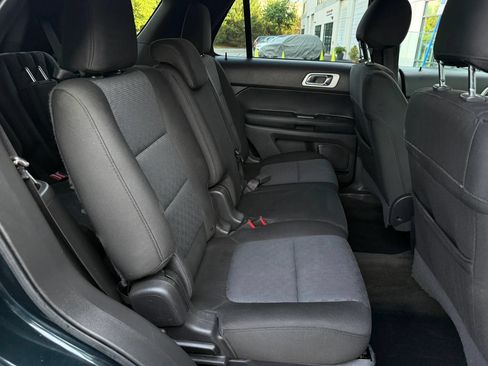 Used 2014 Ford Explorer XLT AWD/4WD image 21
