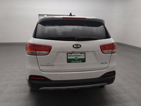 Used 2017 Kia Sorento EX FWD image 6