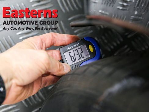 Used 2025 Nissan Altima 2.5 SV image 26