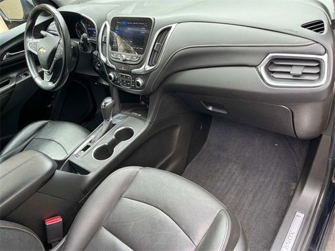 Used 2020 Chevrolet Equinox Premier image 27