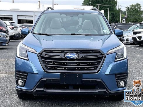 Certified 2024 Subaru Forester Premium AWD/4WD image 3