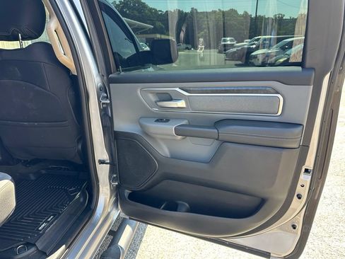Used 2019 RAM 1500 Big Horn AWD/4WD image 19