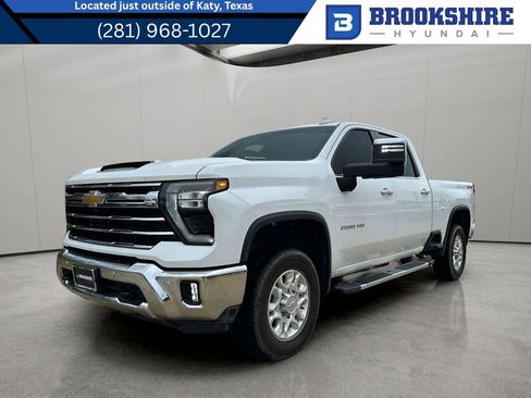 Used 2025 Chevrolet Silverado 2500 LTZ w/ LTZ Convenience Package image 1