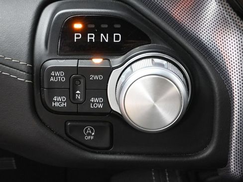 Used 2019 RAM 1500 Limited AWD/4WD image 23