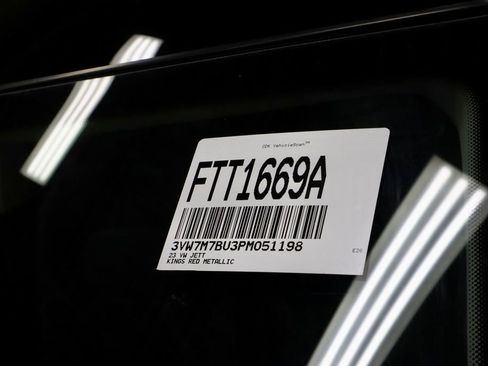 Used 2023 Volkswagen Jetta SE w/ Panoramic Sunroof Package FWD image 36