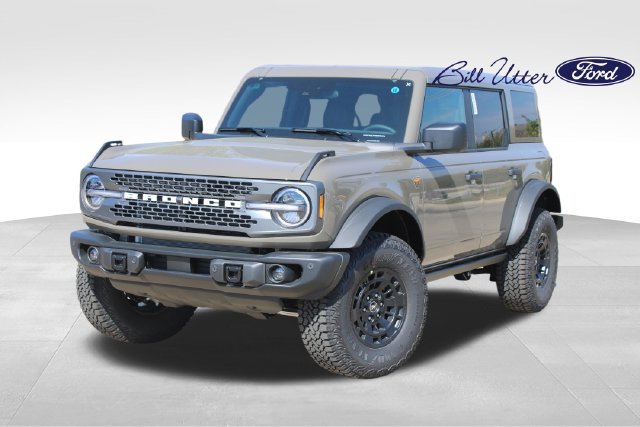 New 2026 Ford Bronco Badlands AWD/4WD image 1