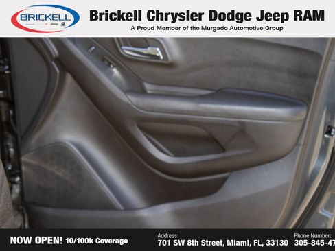 Used 2017 Chevrolet Trax LT w/ LT Convenience Package image 12