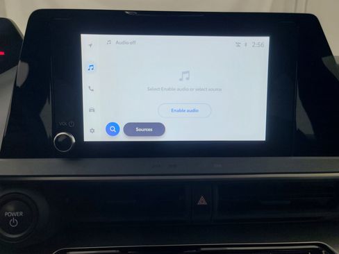 Used 2025 Toyota Prius LE image 29