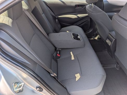 Used 2025 Toyota Corolla LE image 5