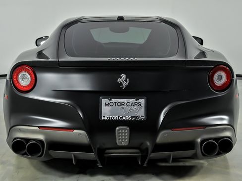 Used 2014 Ferrari F12 Berlinetta RWD image 9