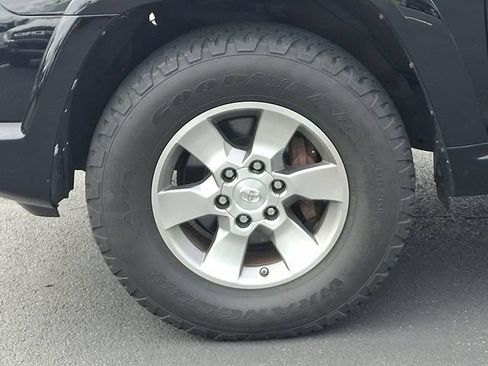 Used 2012 Toyota 4Runner SR5 w/ Convenience Pkg AWD/4WD image 33