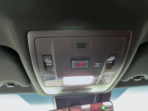 Used 2021 Lexus ES 350 F Sport w/ Accessory Package image 18