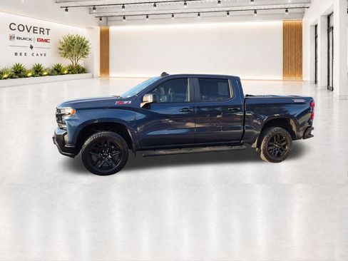 Used 2021 Chevrolet Silverado 1500 LT Trail Boss w/ Convenience Package II AWD/4WD image 5