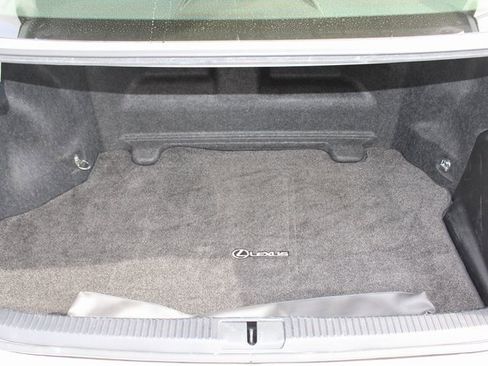 Used 2016 Lexus ES 300h w/ Navigation System Package image 8