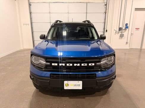 Used 2023 Ford Bronco Sport Outer Banks w/ Tech Package image 2