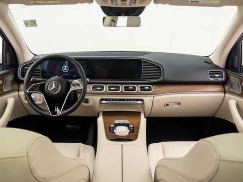 New 2026 Mercedes-Benz GLE 450 4MATIC image 10