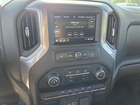 Used 2022 Chevrolet Silverado 1500 Custom RWD image 24