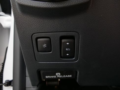 Used 2022 Ford F450 Lariat w/ Lariat Ultimate Package AWD/4WD image 41