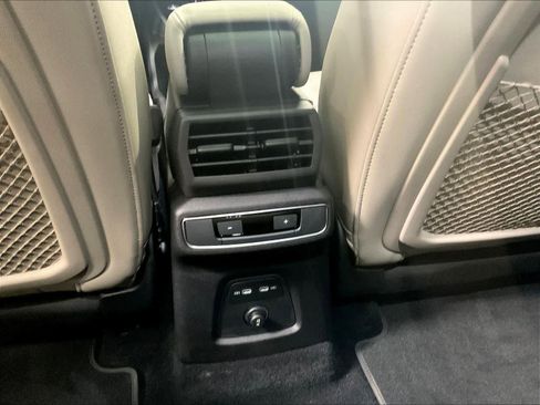 Certified 2024 Audi Q4 e-tron Premium w/ Convenience Package image 33
