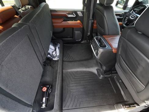 Used 2024 GMC Sierra 2500 Denali Ultimate image 35