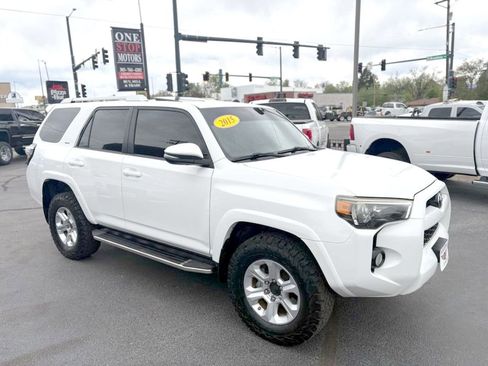 Used 2015 Toyota 4Runner SR5 Premium AWD/4WD image 9
