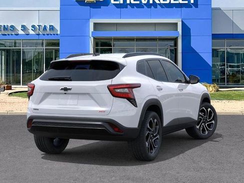 New 2026 Chevrolet Trax RS w/ Driver Confidence Package FWD image 4