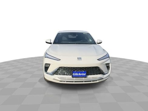 New 2026 Buick Envista Sport Touring FWD image 8