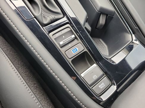 Used 2023 Honda Accord Touring image 33