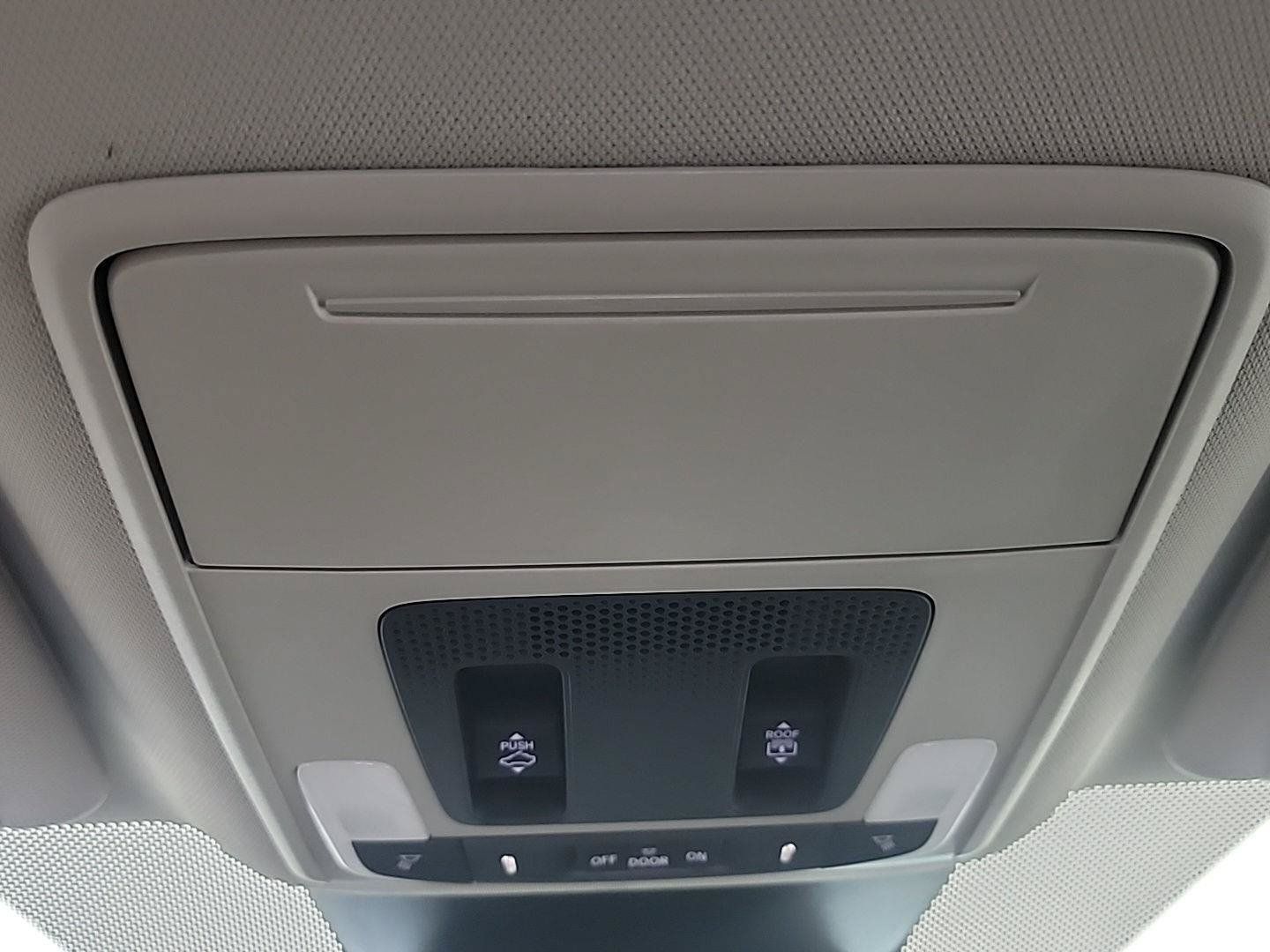 Certified 2024 Honda Pilot Touring image 31