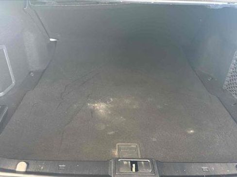 Used 2005 Mercedes-Benz E 320 Sedan image 23