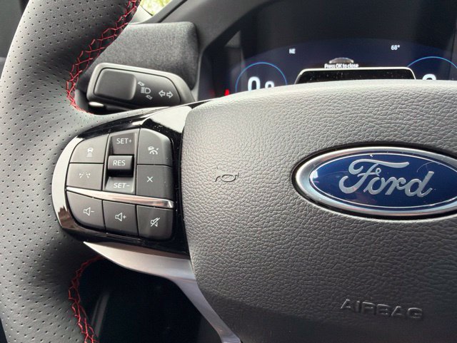 New 2026 Ford Explorer ST-Line w/ ST-Line Street Pack AWD/4WD image 25