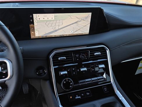 New 2026 Nissan Armada SL w/ Captain's Chari Seat Package image 8