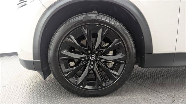 Used 2025 MAZDA CX-90 3.3 Turbo w/ Premium Sport Pkg AWD/4WD image 29