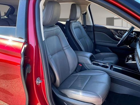 Used 2024 Lincoln Corsair Reserve w/ Equipment Group 201A AWD/4WD image 7