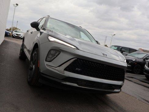 New 2025 Buick Envision Sport Touring image 5